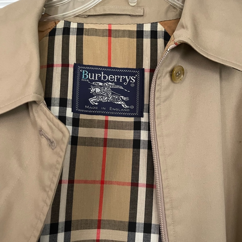 Burberry spring short jacket size xl